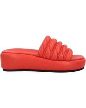 Strategia Sandals - Red