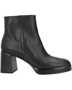 Hispanitas Ankle Boots - Black