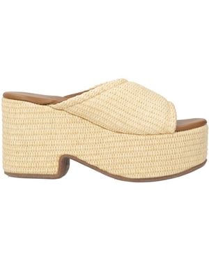 THEMOIRÈ Sandals Straw - Natural