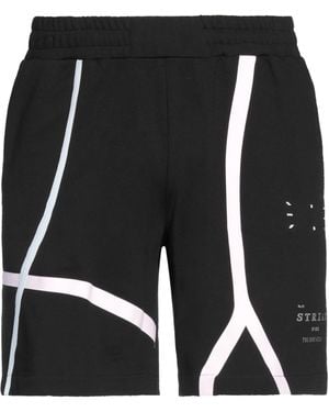 McQ Shorts & Bermudashorts - Schwarz