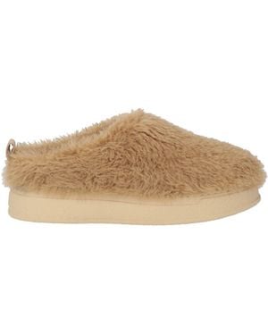 Agl Attilio Giusti Leombruni Mules & Clogs Shearling - Natural