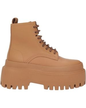 Dolce & Gabbana Camel Ankle Boots Leather - Brown