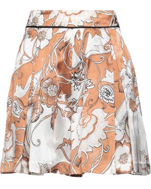 Jucca Shorts & Bermuda Shorts - White
