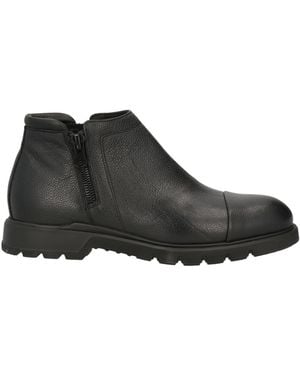 Giovanni Conti Ankle Boots - Black