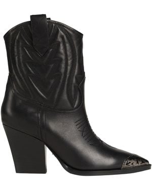 Lola Cruz Ankle Boots - Black