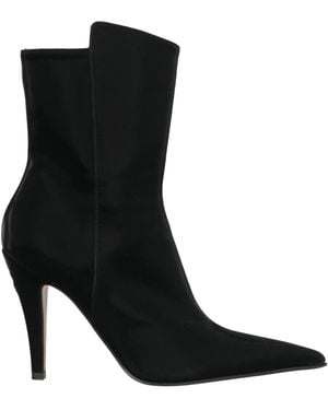 McQueen Ankle Boots - Black