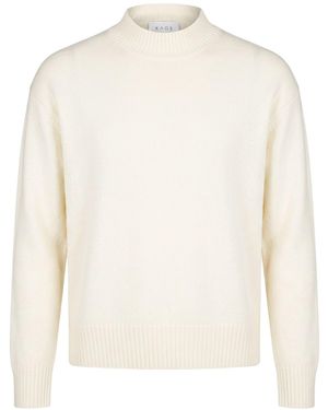 Kaos Cuello Alto - Blanco