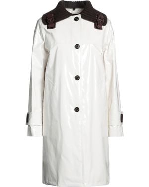 Sealup Coat - White