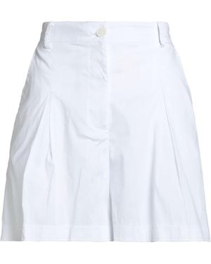 Patrizia Pepe Shorts & Bermuda Shorts - White