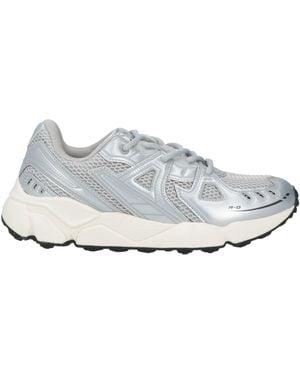 RUN OF Trainers - White