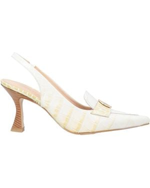 Zinda Court Shoes - Natural