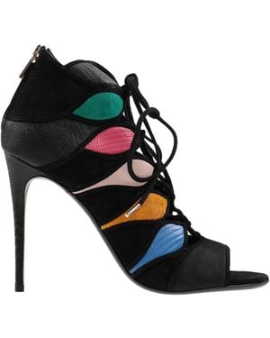 Ferragamo Court Shoes - Black
