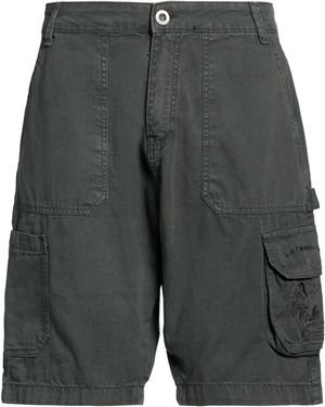 Alpha Industries Shorts & Bermuda Shorts - Gray