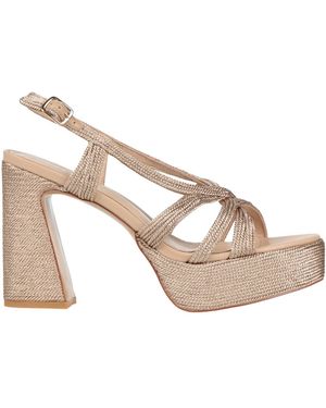 Emanuélle Vee Sandals - Natural
