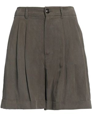 Woolrich Shorts & Bermuda Shorts - Gray