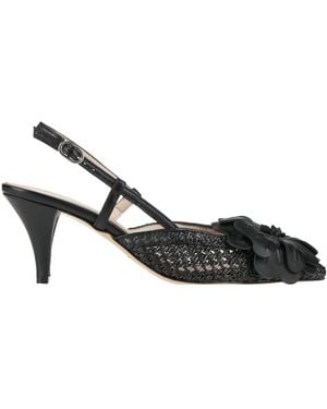 Ovyè Pumps - Black