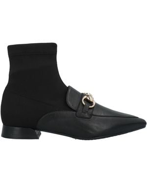 Tosca Blu Ankle Boots - Black
