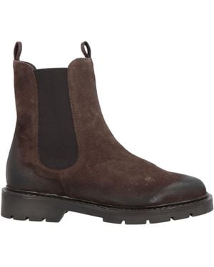 Carmens Dark Ankle Boots Soft Leather - Brown