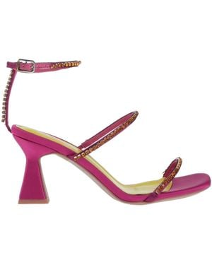 THE GOAL DIGGER Sandals - Pink