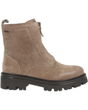 Osey Ankle Boots - Brown