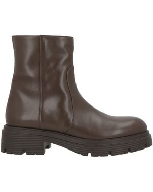 Stuart Weitzman Chocolate Ankle Boots Leather - Brown