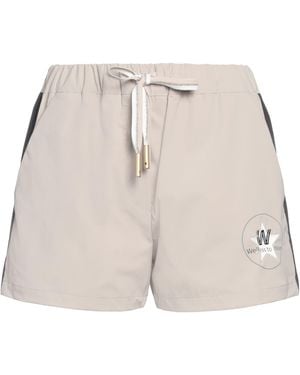 Lorena Antoniazzi Shorts & Bermuda Shorts - Natural