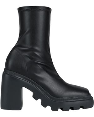 Vic Matié Ankle Boots - Black