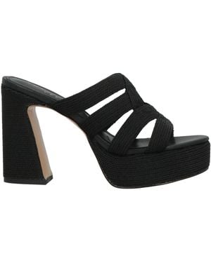 Emanuélle Vee Sandals - Black