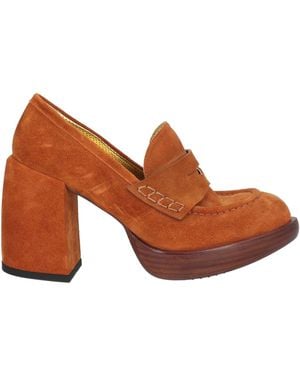 Rocco P Tan Loafers Leather - Brown