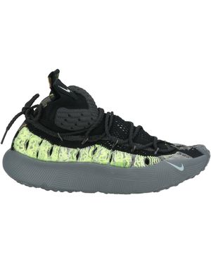NIKE ISPA Sneakers - Green