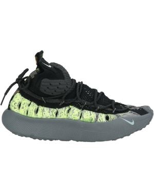 NIKE ISPA Sneakers - Verde