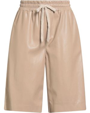 Motel Shorts & Bermuda Shorts Polyester - Natural