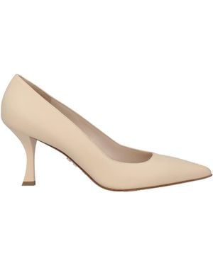 Sergio Levantesi Pumps - Natural