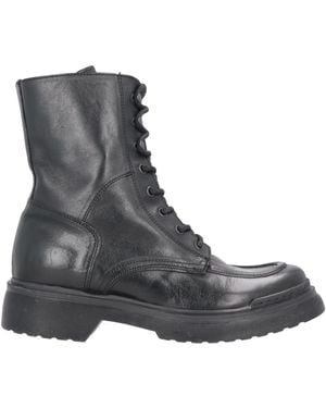 Pawelk's Ankle Boots - Black