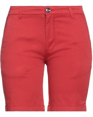 Fred Mello Shorts & Bermuda Shorts - Red