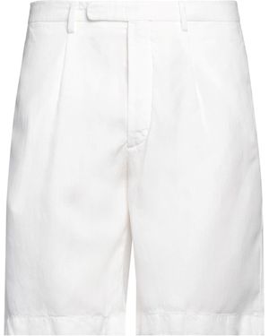 Boglioli Shorts & Bermuda Shorts Linen - White