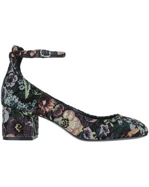 Sandro Pumps - Black