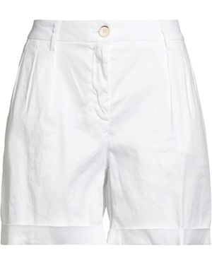 RE_HASH Shorts & Bermuda Shorts - White