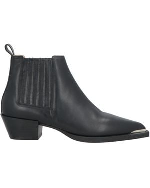 COPENHAGEN Ankle Boots Calfskin - Black