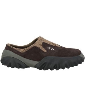 Oakley Mules & Clogs - Brown