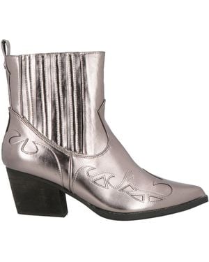 Shopart Ankle Boots - Brown
