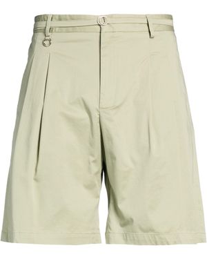 GOLDEN CRAFT 1957 Shorts & Bermuda Shorts - Natural
