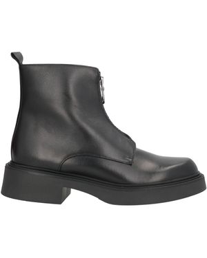 LA CUINTA Ankle Boots - Black