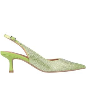 Bibi Lou Court Shoes - Green