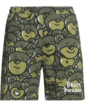INBETWEENERS Shorts & Bermuda Shorts - Green