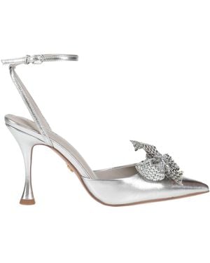 Lola Cruz Court Shoes Leather - Metallic