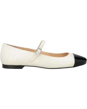 Alohas Ivory Ballet Flats Leather - White
