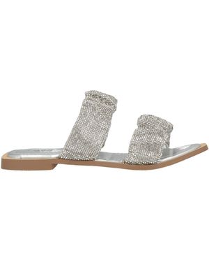 Tosca Blu Sandals - White