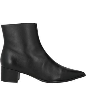 Carrano Ankle Boots Leather - Black