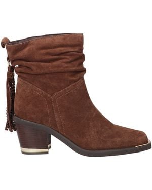 Alma En Pena. Ankle Boots - Brown